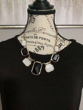 Gold-Tone Black & White Faceted Geometric Statement Necklace